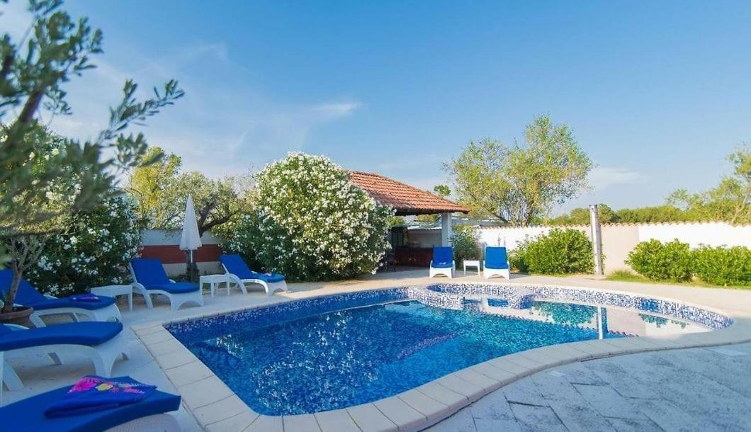 Villa Filip - Private Pool & Gym Пула Екстер'єр фото